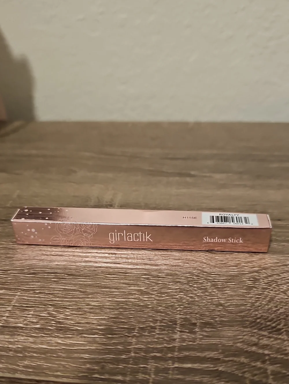 Girlactik Shadow Stick in Rose Gold